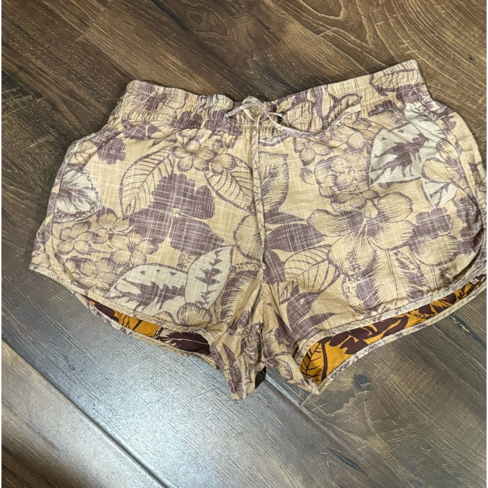 James Perse Shorts Size 1